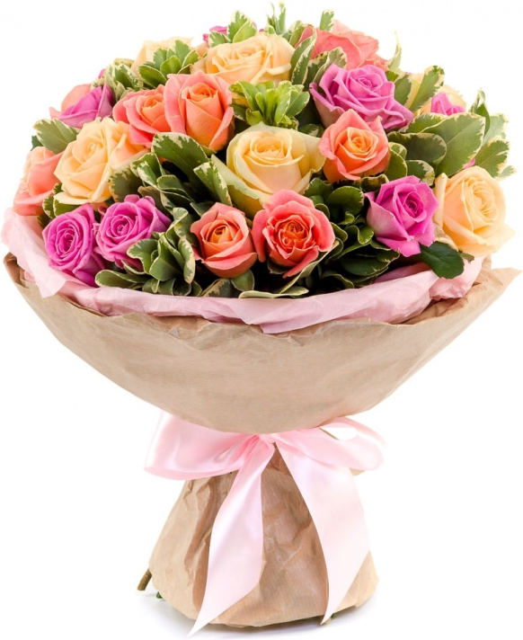 Букет из роз и зелени Букет «Сладкое ассорти»